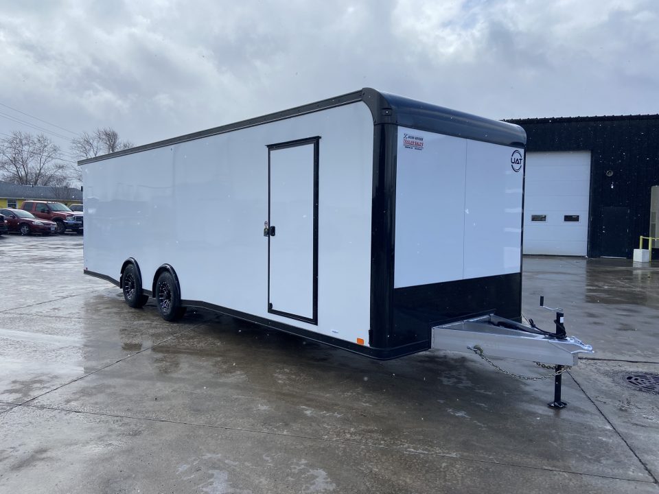 New United UAT CLA-8.5X28 Racing Trailer