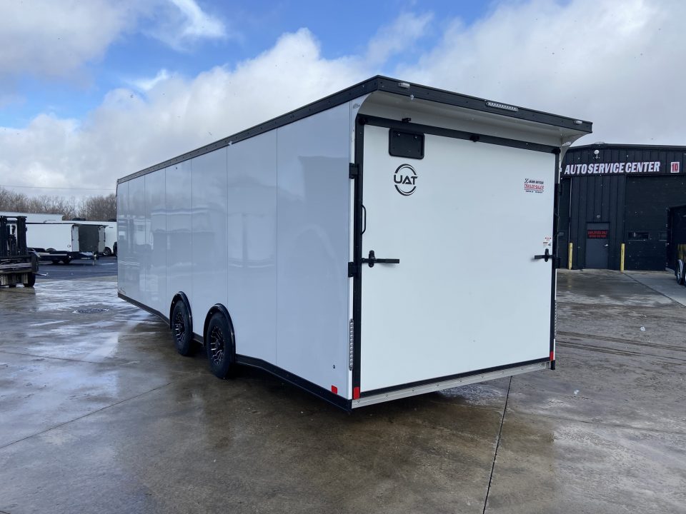 New United UAT CLA-8.5X28 Racing Trailer