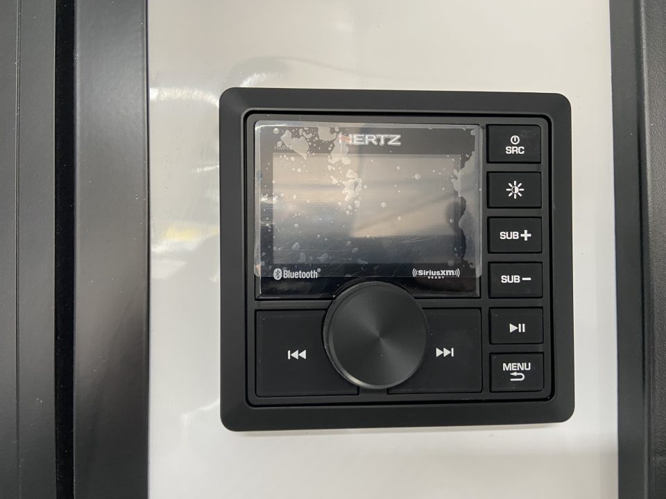 New United PREM-8.5X24 Car Trailer