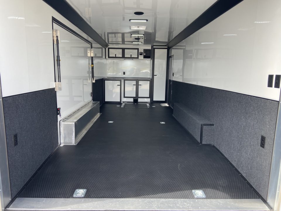 New United PREM-8.5X24 Racing Trailer