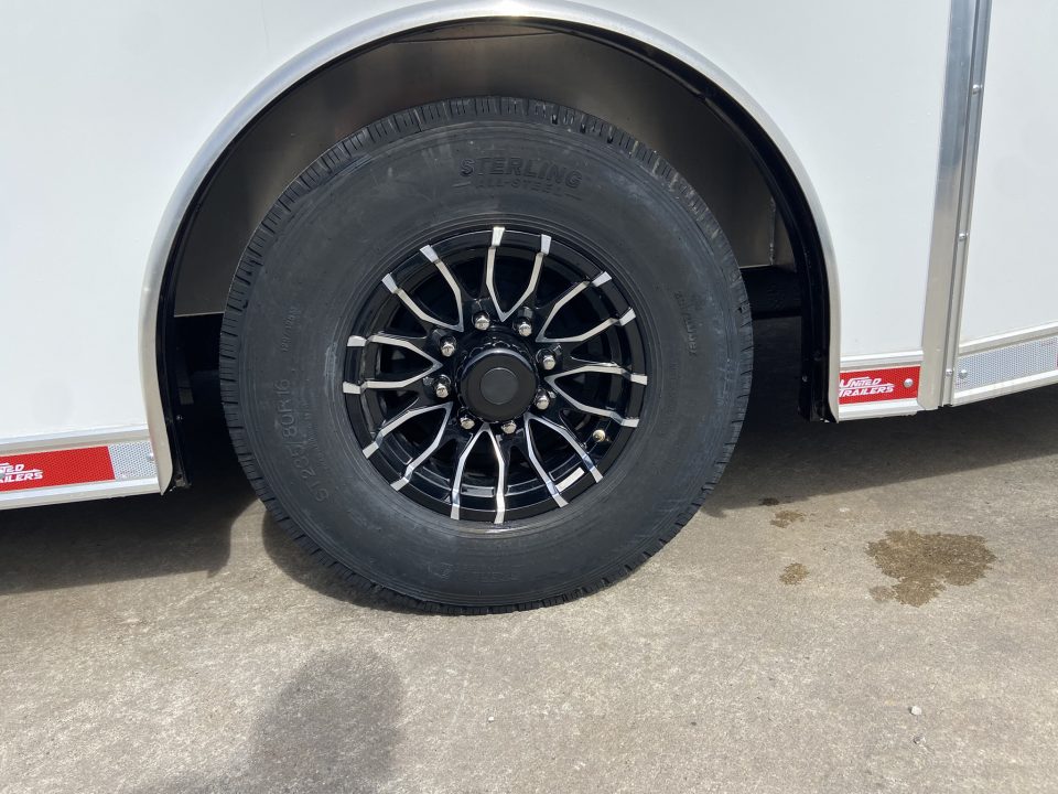 New United PREM-8.5X24 Racing Trailer