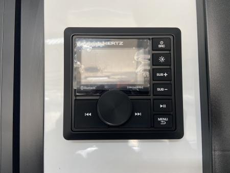 New United PREM-8.5X24 Racing Trailer