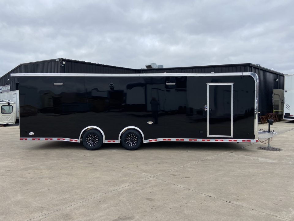 New United UAT PREM-8.5X28 Racing Trailer