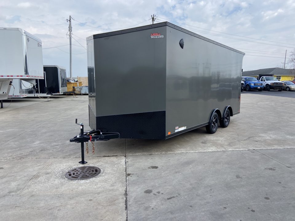 New United UJ-8.5X18 Enclosed Trailer