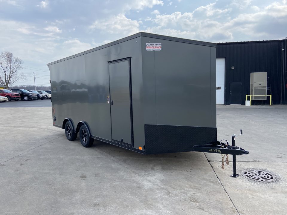 New United UJ-8.5X18 Enclosed Trailer