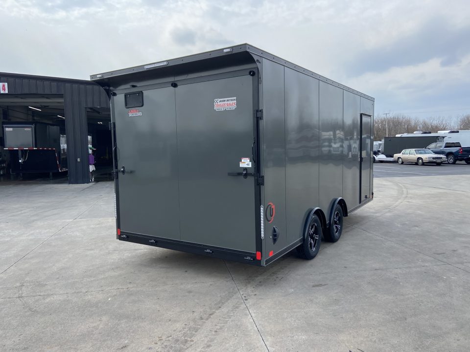 New United UJ-8.5X18 Enclosed Trailer