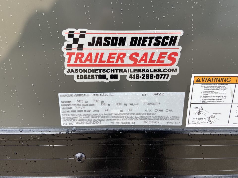 New United UJ-8.5X18 Enclosed Trailer