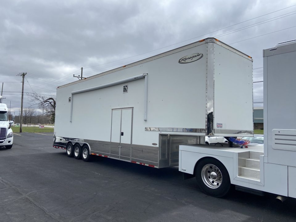 Used 2007 Renegade 36' 3 Car Stacker