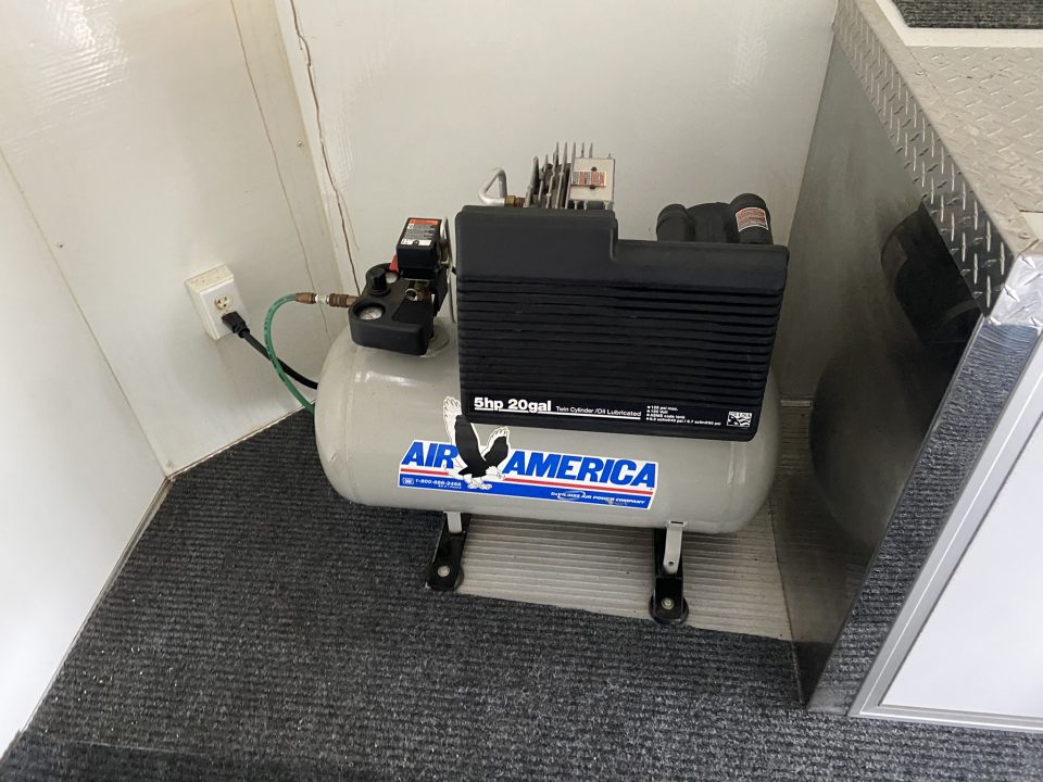 Used 2007 Renegade 36' 3 Car Stacker