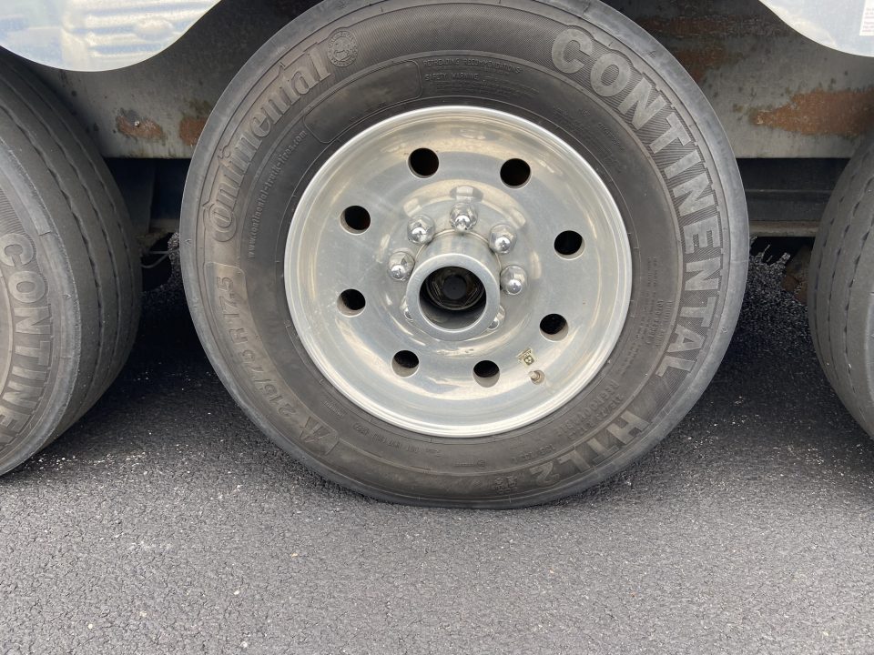 Used 2007 Renegade 36' 3 Car Stacker