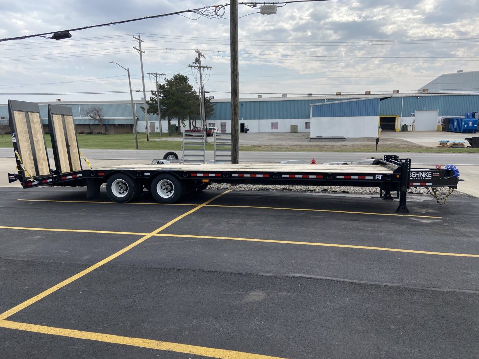 New B&B 8X31 Flatbed Trailer