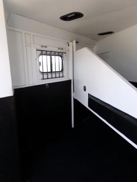 Used 2008 Trails West Classic 2H GN 5x5 Horse Trailer