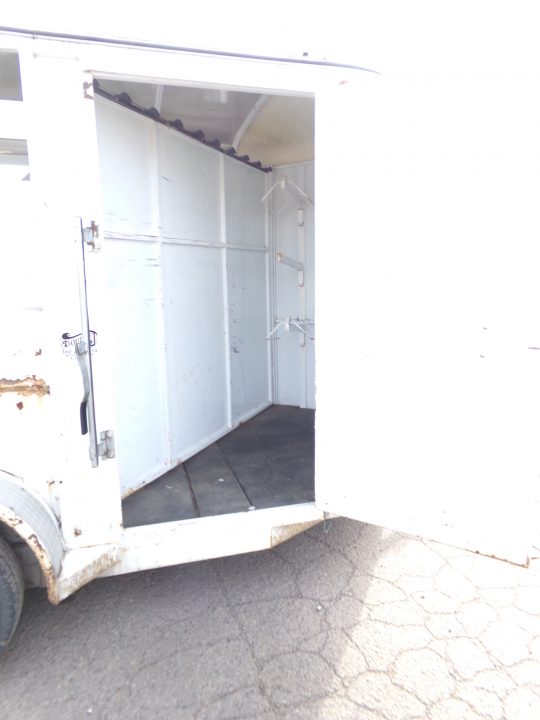 Used 2014 Snake River Maverick 2H Slant Stock Side Horse Trailer