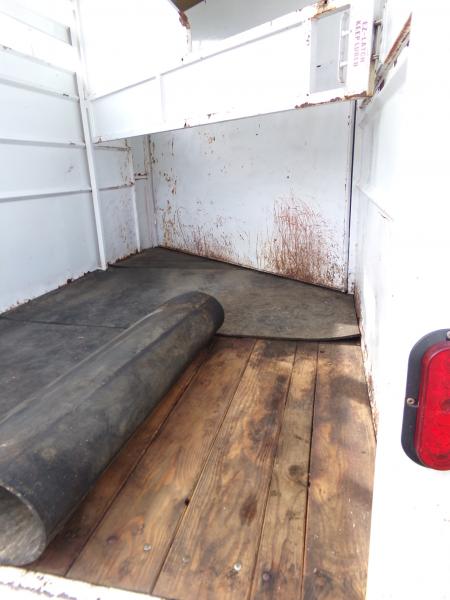 Used 2014 Snake River Maverick 2H Slant Stock Side Horse Trailer