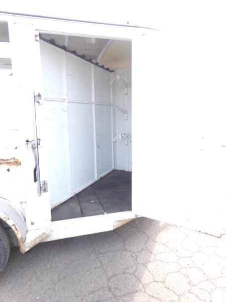 Used 2014 Snake River Maverick 2H Slant Stock Side Horse Trailer