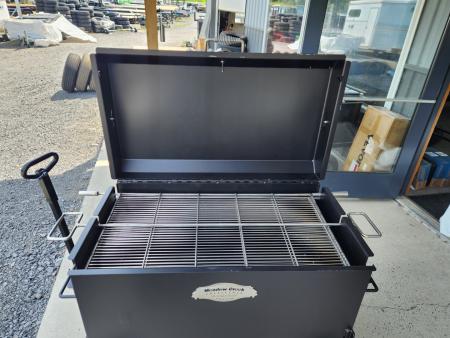 New 2026 Meadow Creek BBQ42-WAGON