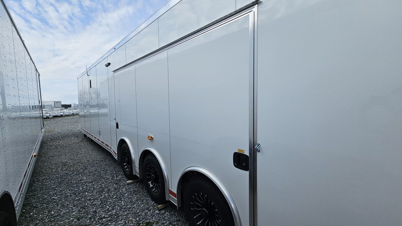 New 2026 ATC ROM750 GOOSENECK 8.5X44 TRIPLE Car / Racing Trailer