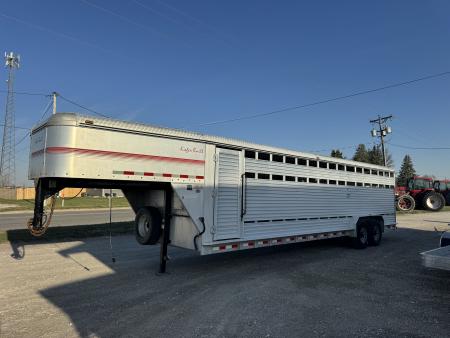 Used 2000 Kiefer Manufacturing A2G728 Gooseneck Bodies