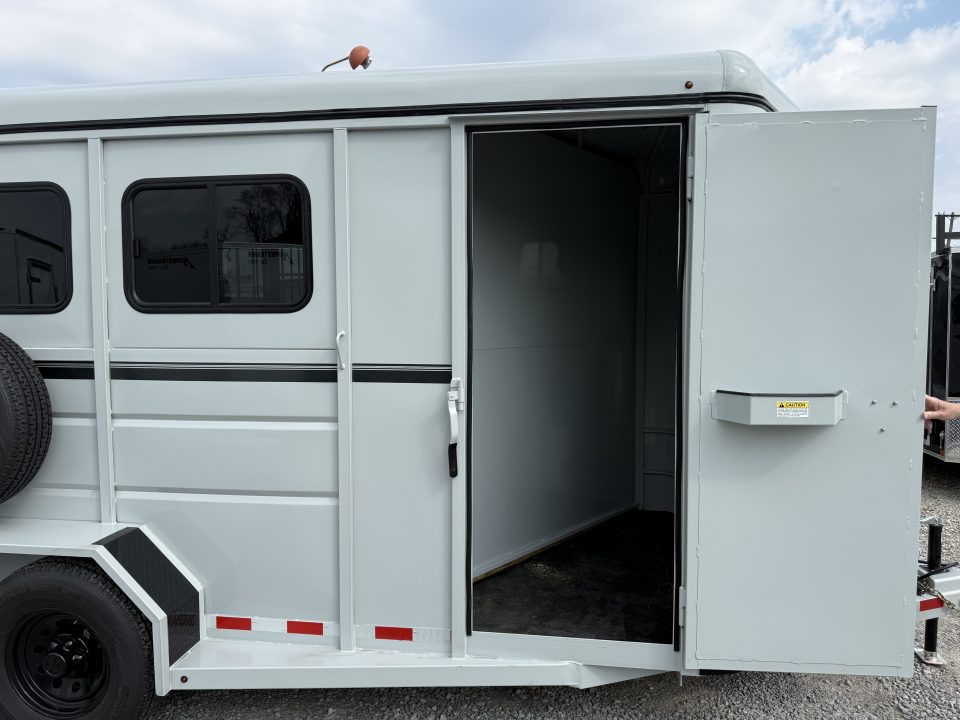 New 2026 Valley Trailers 3 Horse Slant Load w/ Ramp 7'6" Tall