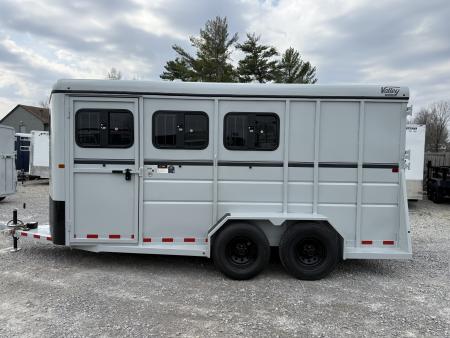 New 2026 Valley Trailers 3 Horse Slant Load w/ Ramp 7'6" Tall