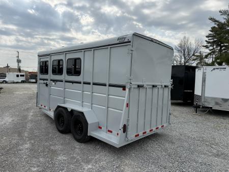 New 2026 Valley Trailers 3 Horse Slant Load w/ Ramp 7'6" Tall