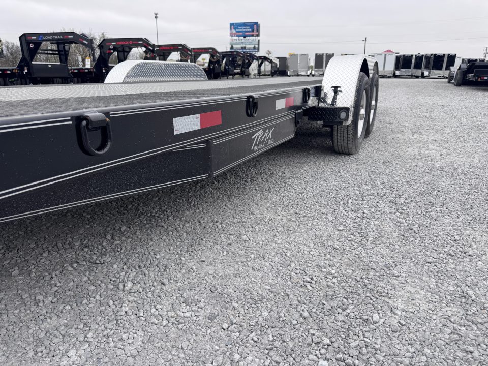 New 2026 Trax 22' Hydraulic Tilt Trailer