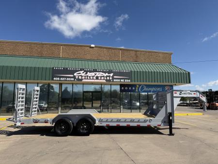 New #382309 2026 LOAD TRAIL GC 22 X 83 TANDEM AXLE 14K GOOSENECK EQUIPMENT HAULER W/ FOLD UP RAMPS & 14 PLY TIRES