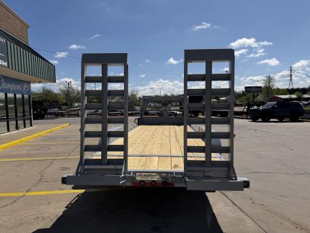 New #382309 2026 LOAD TRAIL GC 22 X 83 TANDEM AXLE 14K GOOSENECK EQUIPMENT HAULER W/ FOLD UP RAMPS & 14 PLY TIRES