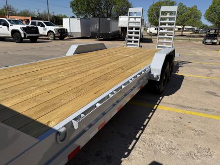 New #382309 2026 LOAD TRAIL GC 22 X 83 TANDEM AXLE 14K GOOSENECK EQUIPMENT HAULER W/ FOLD UP RAMPS & 14 PLY TIRES