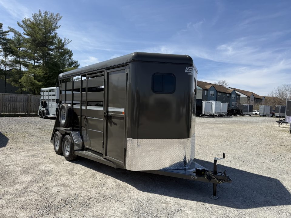 New 2026 Valley Trailers 2 HORSE STRAIGHT LOAD w/ RAMP & FRONT TACK >> EXTRA TALL & WIDE Horse Trailer