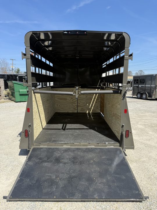 New 2026 Valley Trailers 2 HORSE STRAIGHT LOAD w/ RAMP & FRONT TACK >> EXTRA TALL & WIDE Horse Trailer