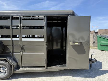 New 2026 Valley Trailers 2 HORSE STRAIGHT LOAD w/ RAMP & FRONT TACK >> EXTRA TALL & WIDE Horse Trailer