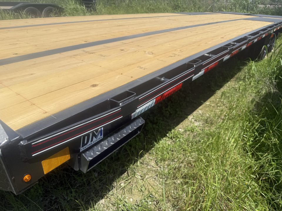 New 2026 Diamond C Trailers FMAX212 102X30 MR Gooseneck Bodies