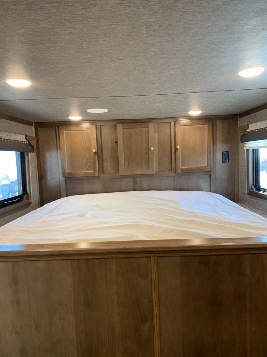 New 2026 SMC 8414SSRB Horse Trailer