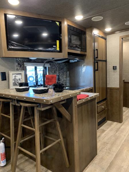 New 2026 SMC 8414SSRB Horse Trailer