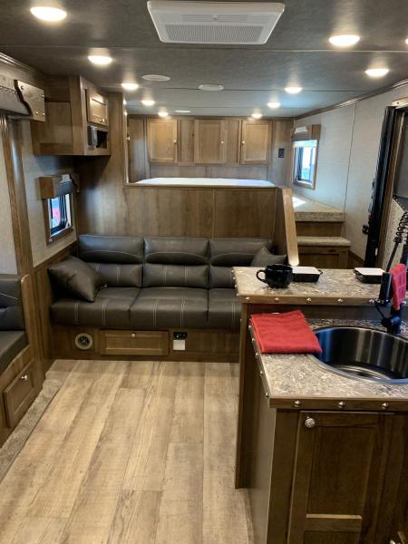 New 2026 SMC 8414SSRB Horse Trailer