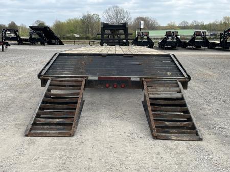 Used 2020 Elite Trailers 102"X32' 22.5K GVWR Gooseneck Flatbed Trailer