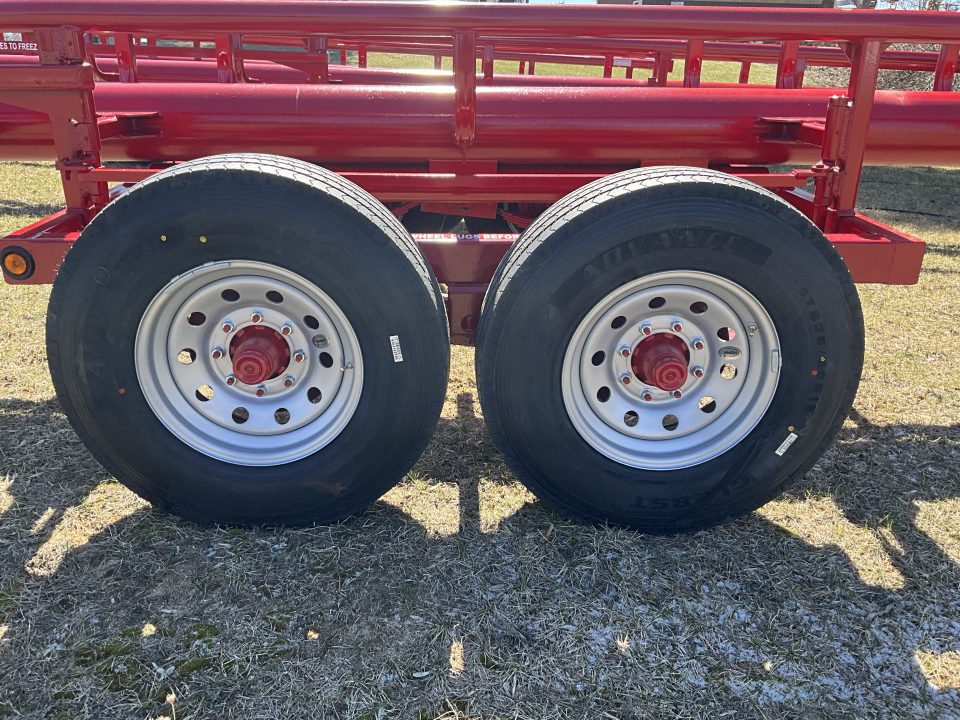 New 2026 Hay Liner 37GN Hay Trailer