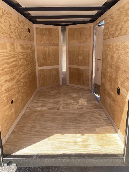 New 2026 Homesteader Trailer / Intrepid Series / 5x8 / 5'6" Interior Height / Single Swing Rear Door / 32" Side Door / 24" Stoneguard / Black Aluminum