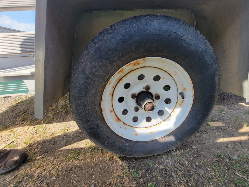 Used 2003 Aluma 7210 Utility Trailer