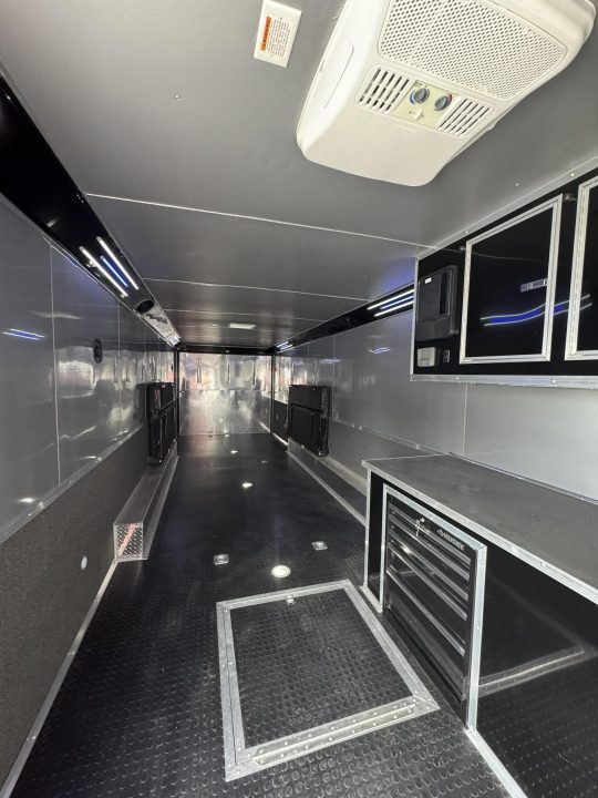 Used 2022 Continental Cargo 8.5X34 GREAT CONDITION USED RACE TRAILER BATHROOM PACKAGE Car / Racing Trailer