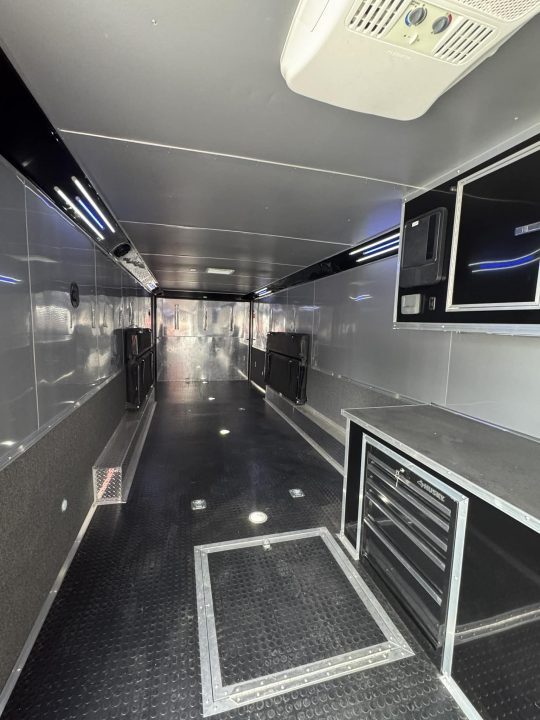 Used 2022 Continental Cargo 8.5X34 GREAT CONDITION USED RACE TRAILER BATHROOM PACKAGE Car / Racing Trailer