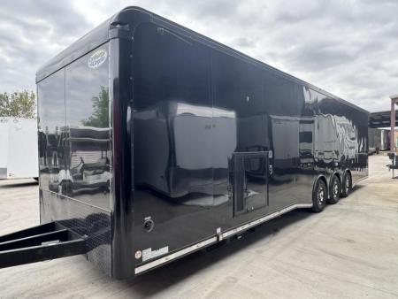 Used 2022 Continental Cargo 8.5X34 GREAT CONDITION USED RACE TRAILER BATHROOM PACKAGE Car / Racing Trailer
