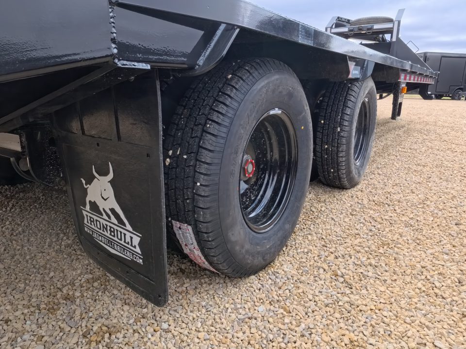 New 2026 Iron Bull 102 x 25 (20 +5) FLG Gooseneck Deckover with 25,900 lb. GVWR, Engineered Neck and Matching Spare