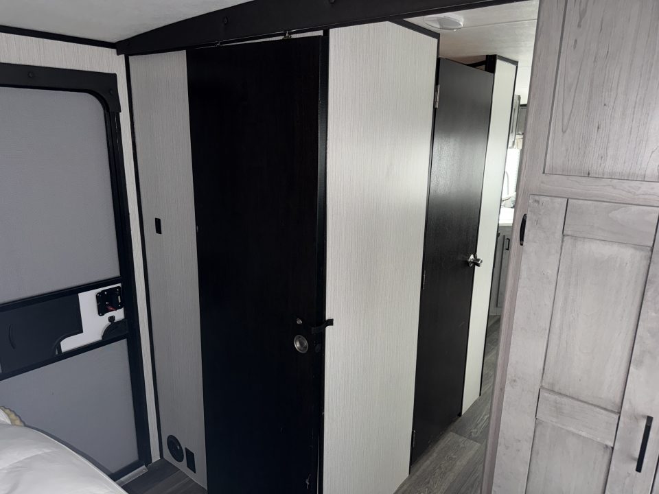 Used 2021 HRLD M27 6900 Travel Trailer