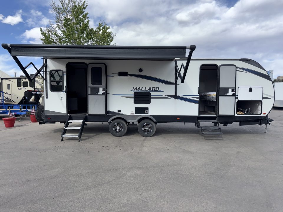 Used 2021 HRLD M27 6900 Travel Trailer