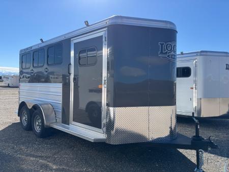 New 2026 Logan Coach 3H BULLSEYE BH Horse Trailer
