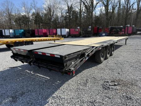 New 2026 PJ Trailers 102X36 GOOSENECK TRIPLE AXLE 21K GVWR Flatbed Trailer
