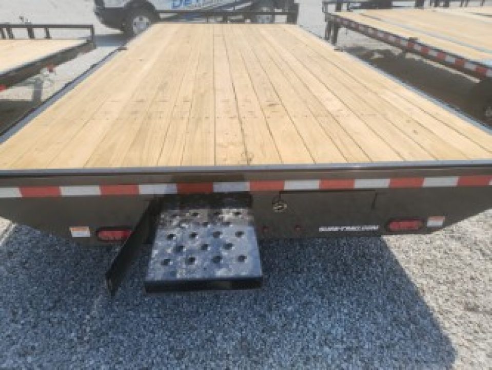 New 2026 Sure-Trac 8.5 x 18 15K SD Deckover Flatbed