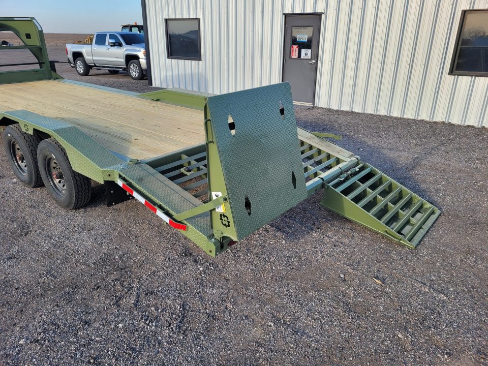 New 2026 Buckshot 102"x24' Gooseneck Equipment/Car Trailer W/8K Axles